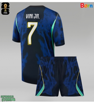 Brasilien Vinicius Junior #7 Replika Babytøj Udebanesæt Børn VM 2026 Kortærmet (+ Korte bukser)